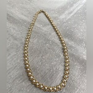 Vintage Napier Signed Single Strand Faux Pearl Woven Gold Tone Necklace